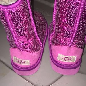 Girls pink sequin uggs